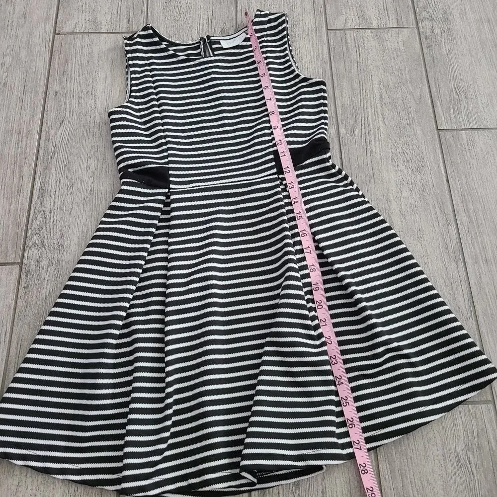 The Children's Place Girls Fit & Flare Striped Black & White dress size 7/8 M
